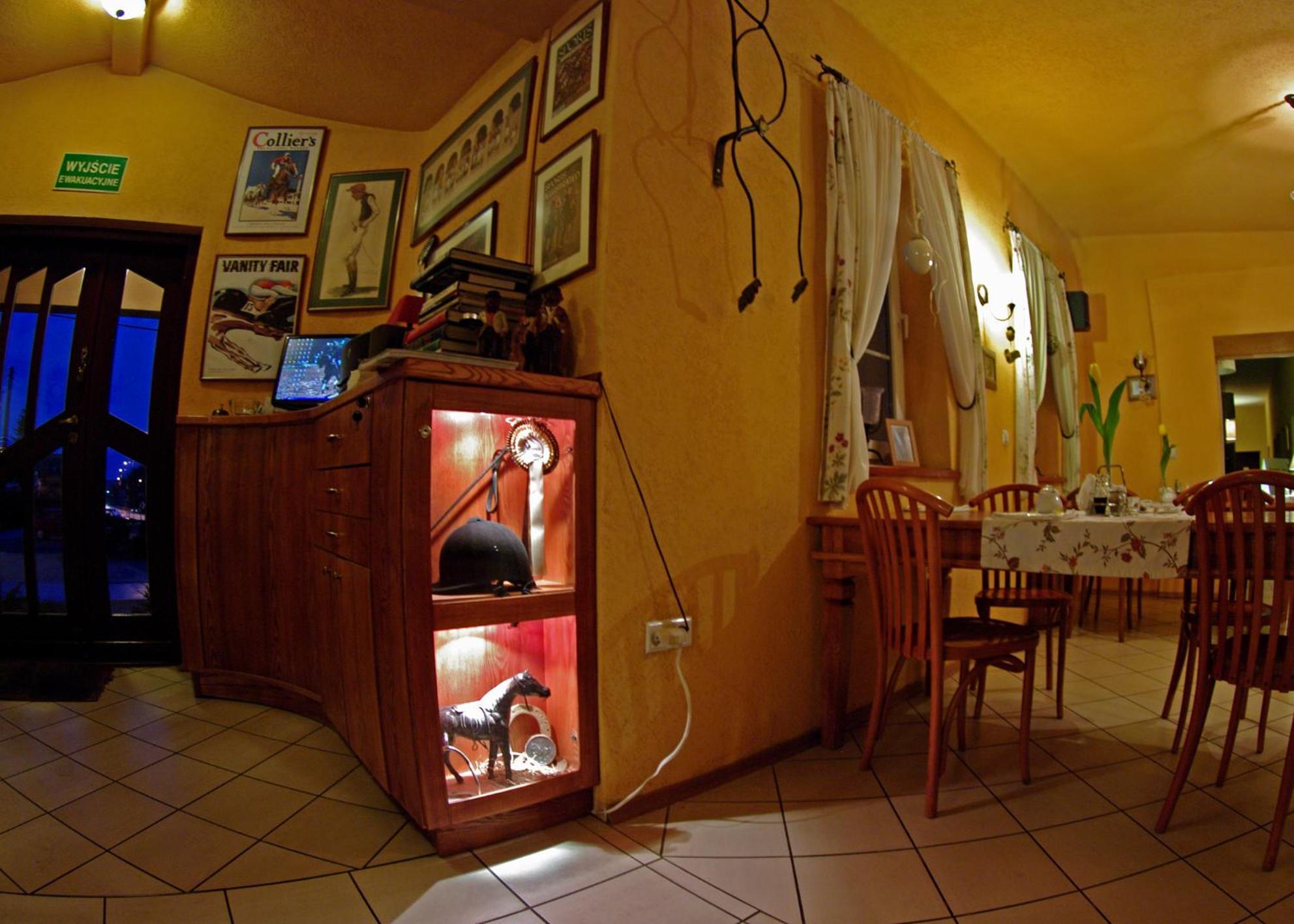 Dworek Szonowice Luaran gambar